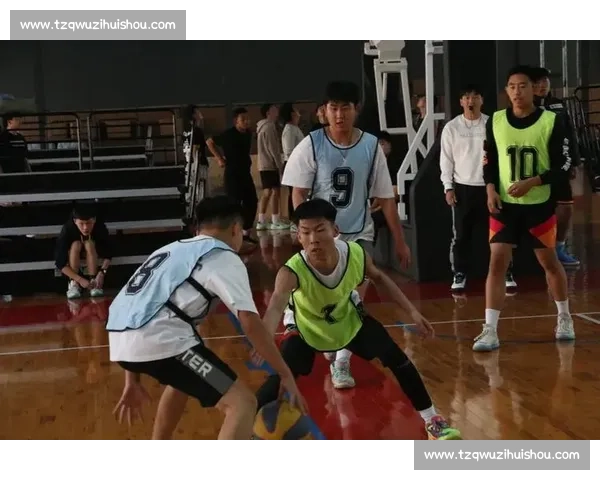 北京工体激情对决再度上演 球迷狂热聚集见证历史时刻